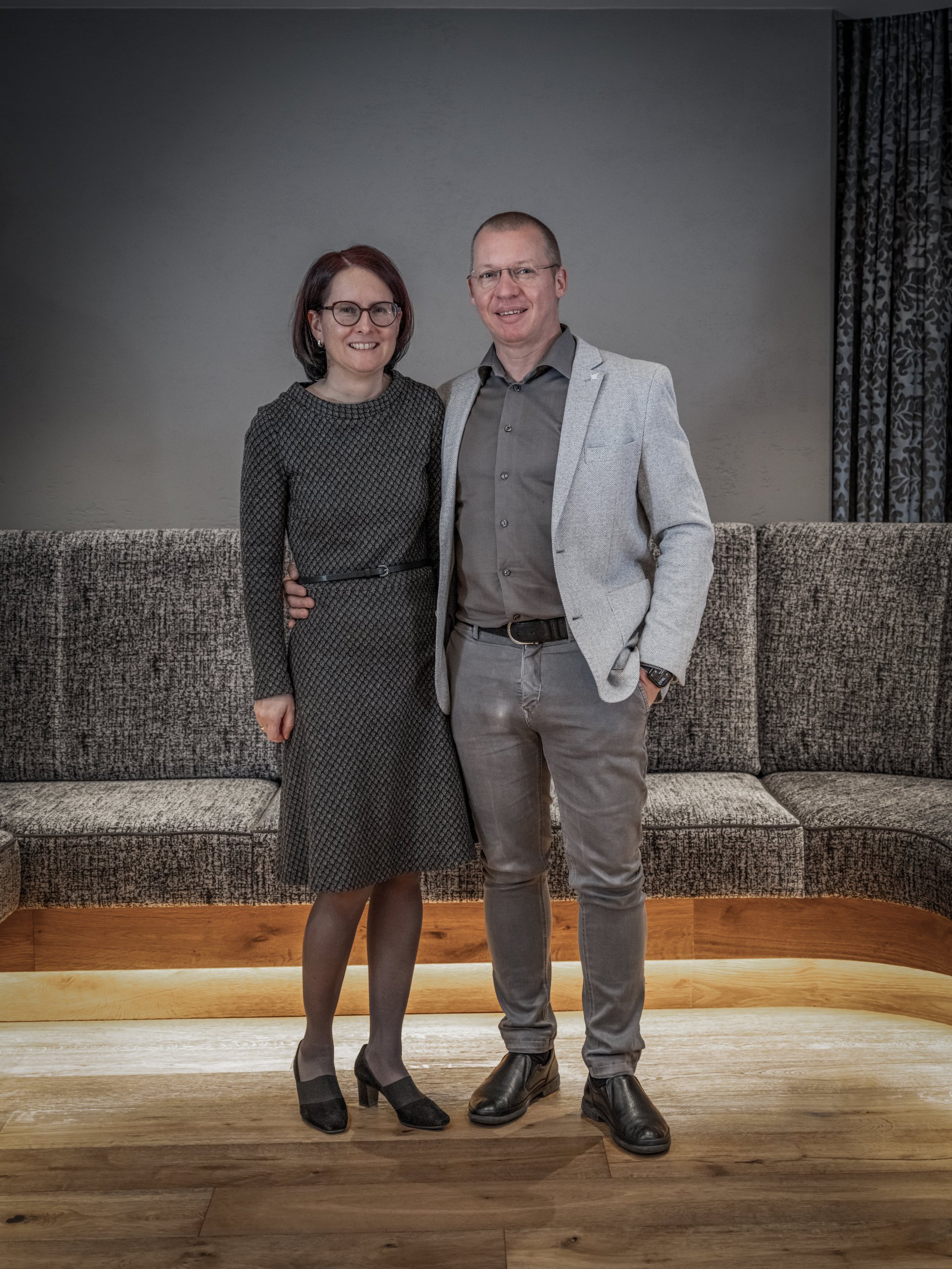 Die Gastgeber des Hotel & Apartment Alpenland Cornelia und Hansjörg Kieler, das Gastgeberpaar des Hotel & Apartment Alpenland in Obergurgl.